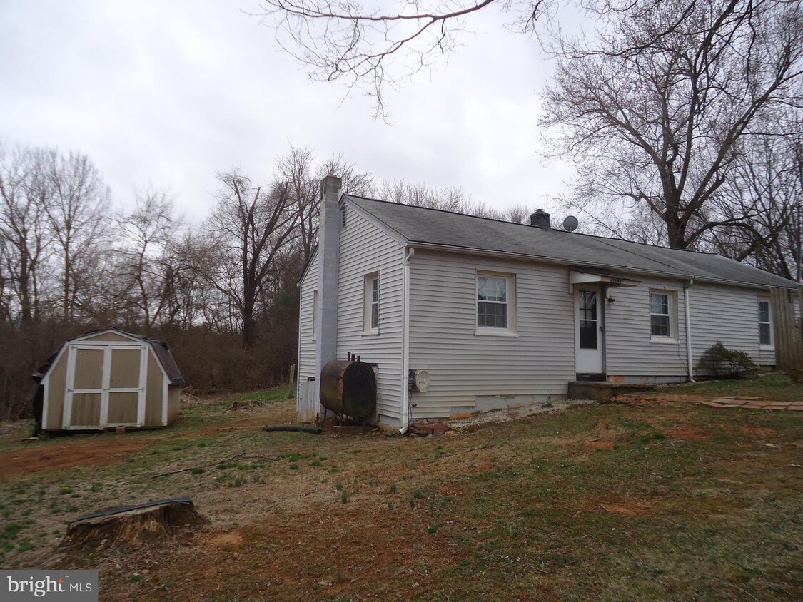 Primary Photo - 37291 Grass Roots Ln