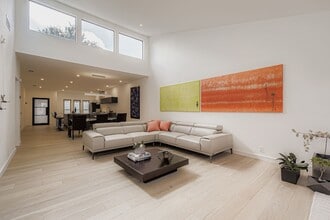 Building Photo - 12364 Montego Plaza