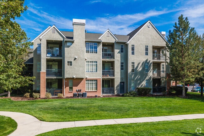 Building Photo - Sterling Village Apartments