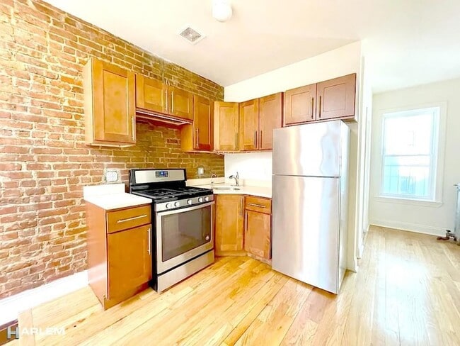 Building Photo - 2305 Adam Clayton Powell Jr Blvd