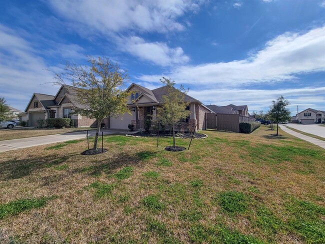 Foto del edificio - 13730 Madera Bend Ln