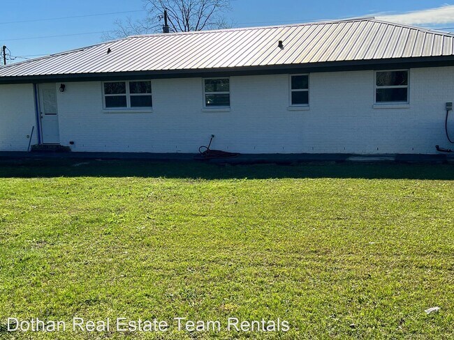 Foto del edificio - 3 br, 1 bath House - 555 Nobles Rd