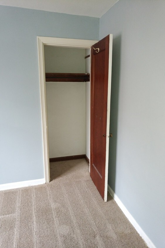 Foto principal - 766 S Chesterfield Rd