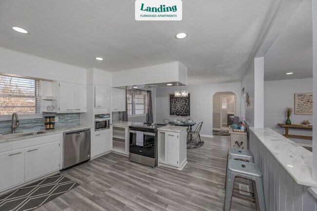 Foto del edificio - 4445 Ayrshire St