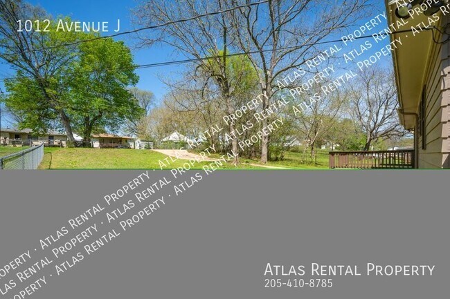 Foto del edificio - 1012 Ave J