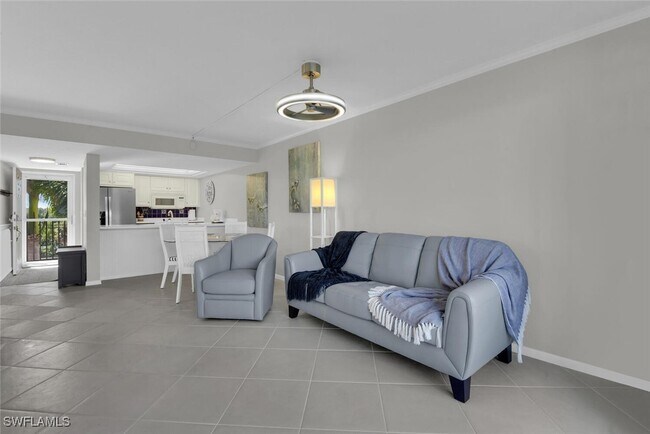 Foto del edificio - 5220 Bonita Beach Rd SW