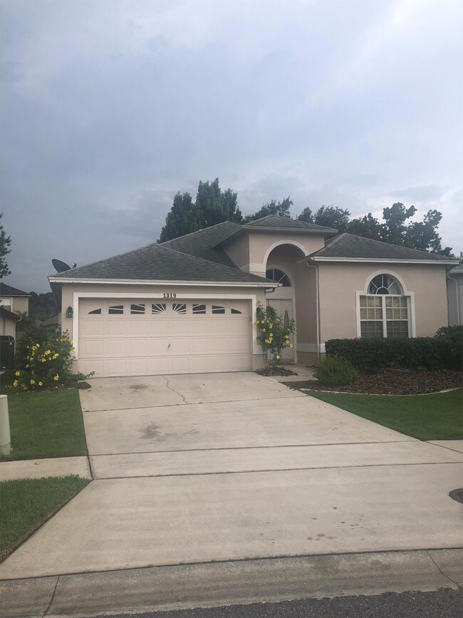 Building Photo - 1319 Foxton Ln