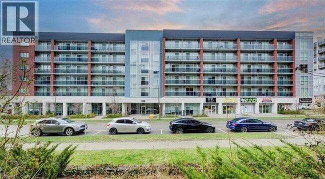 Photo du bâtiment - 308 Lester St