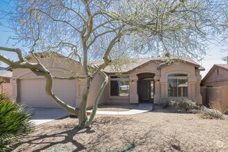 Building Photo - 1211 E Winter Dr