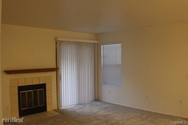 Building Photo - 9424 Twin Trails Dr