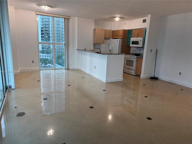 Building Photo - 17555 Atlantic Blvd