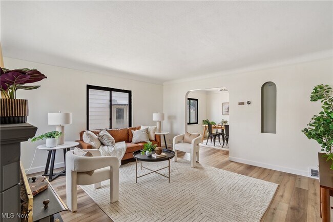 Building Photo - 5244 W 49th St