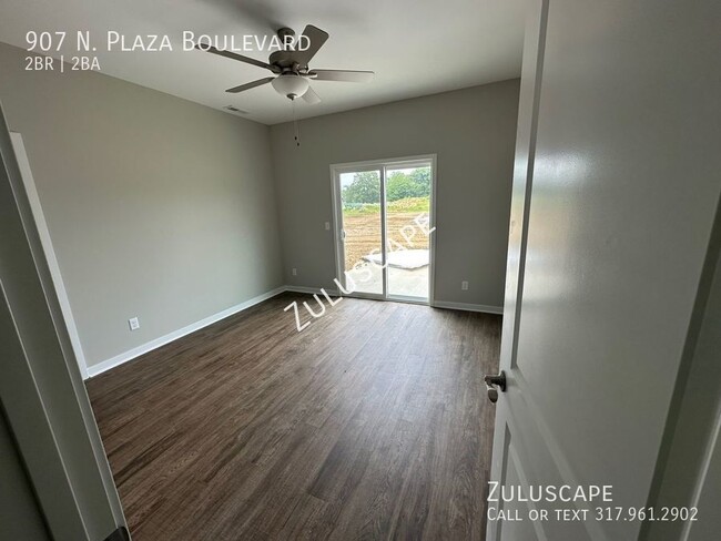 Foto del edificio - Beautiful New Duplexes!
