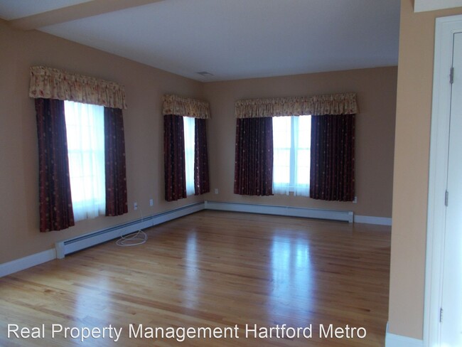 Building Photo - 4 br, 2.5 bath House - 66 Crystal Ridge Dr
