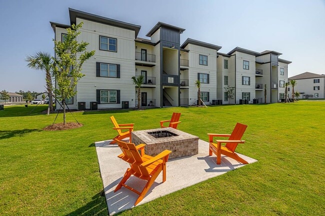 Building Photo - Atlantic Breeze Apartments