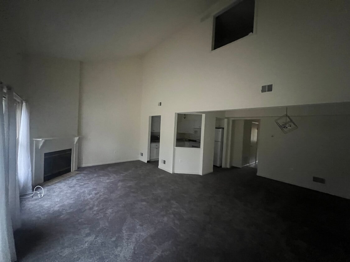 19 Whispering Pines Rd, Wilton, NY 12831 Townhome Rentals in Wilton