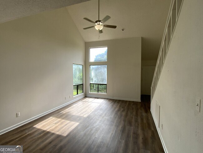 Building Photo - 3977 Darryl Ln