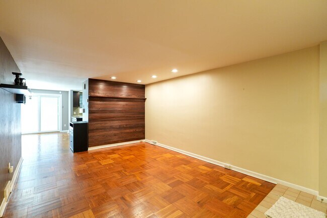 Foto del edificio - Packer Park Beauty with Deck!