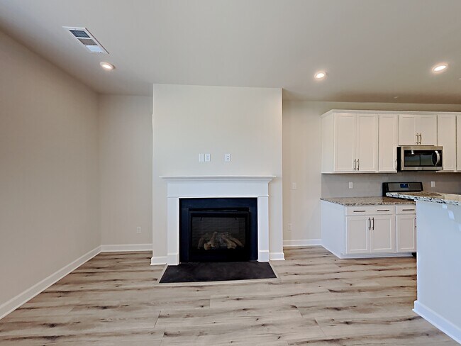 Foto del edificio - 4309 Fieldcrest Drive