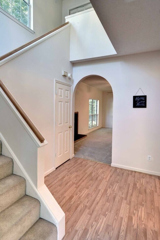 Foto del edificio - 5409 Horan Ct