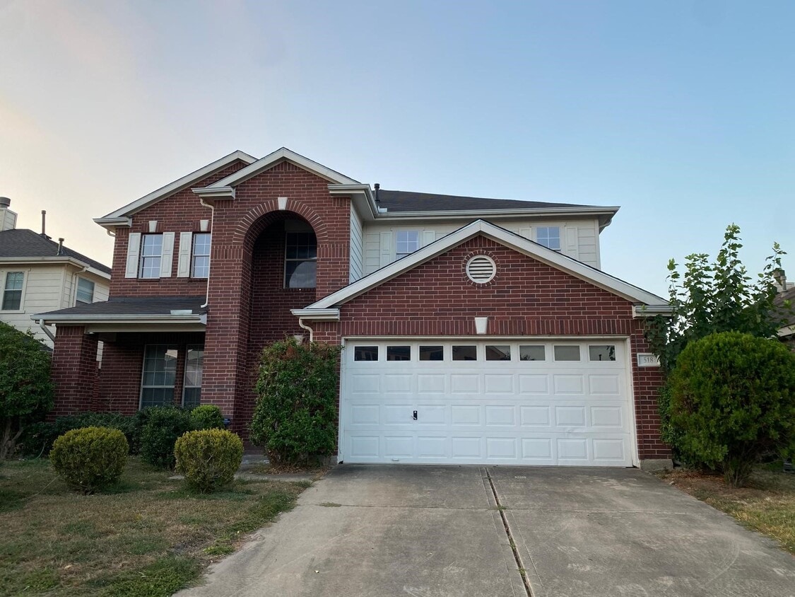 Foto principal - 518 Remington Chase Ct