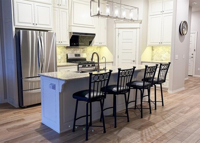 Foto del edificio - 4201 Palmetto Trail