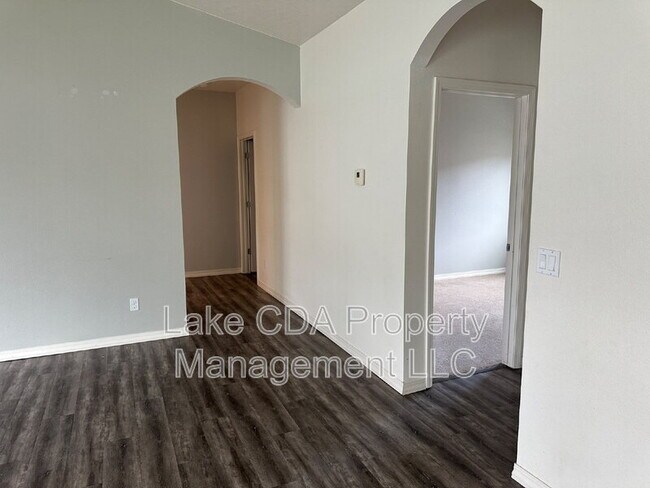 Foto del edificio - 4747 W Princetown Ln