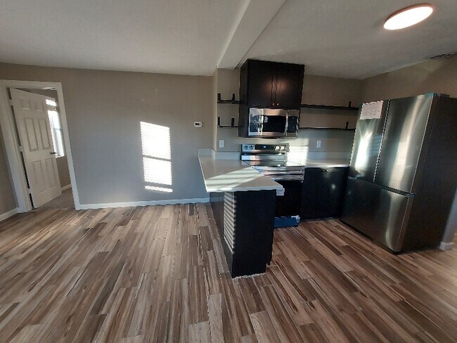 Foto del edificio - 5818 Weir St