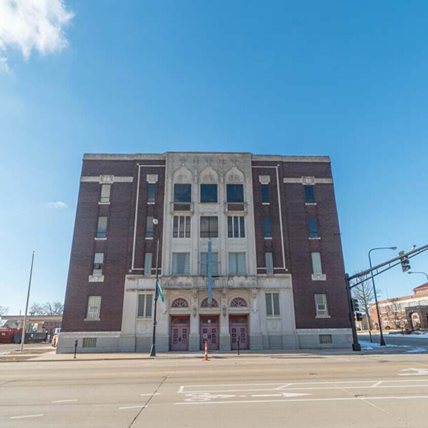Park Avenue Lofts Apartments Waterloo, IA
