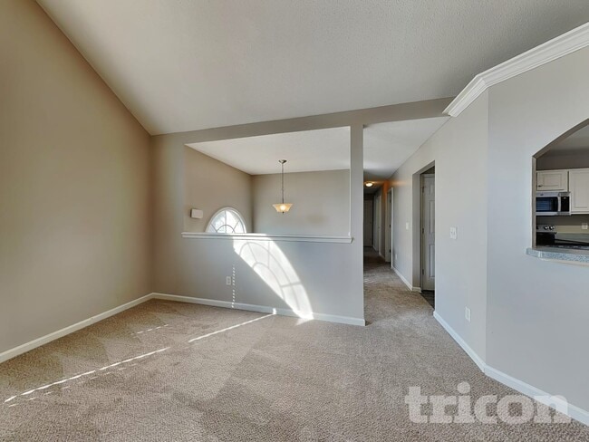 Building Photo - 5731 Newnan Cir