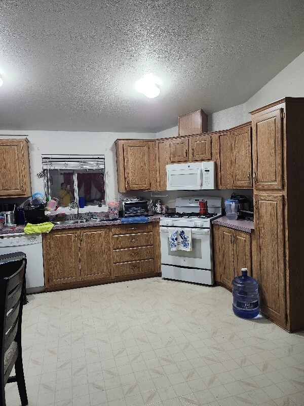 Foto del edificio - 1200 Church St