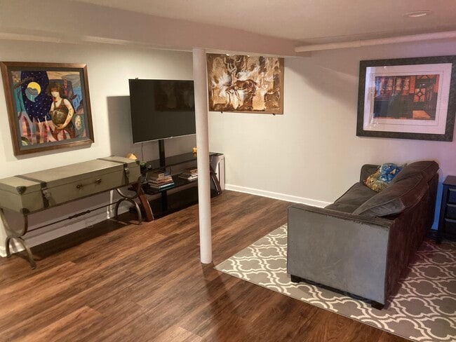 Foto del edificio - 425 Undercliff Ave