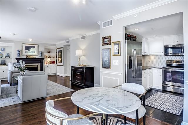 Foto del edificio - 4242 Lomo Alto Dr