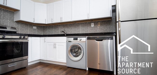 Photo - 2129 N Dayton St Apartment