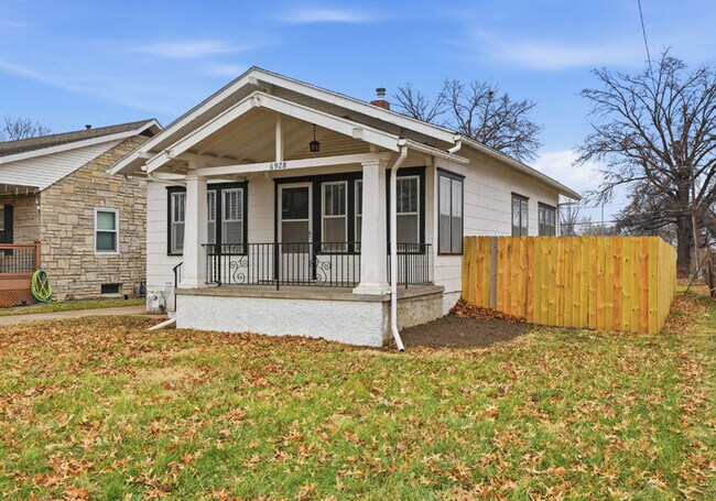 Foto del edificio - 6928 Ballard Ave
