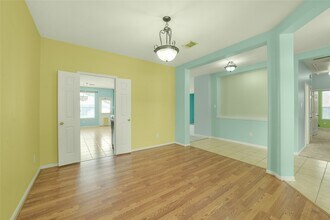 Building Photo - 18022 Oak Orchard Lane