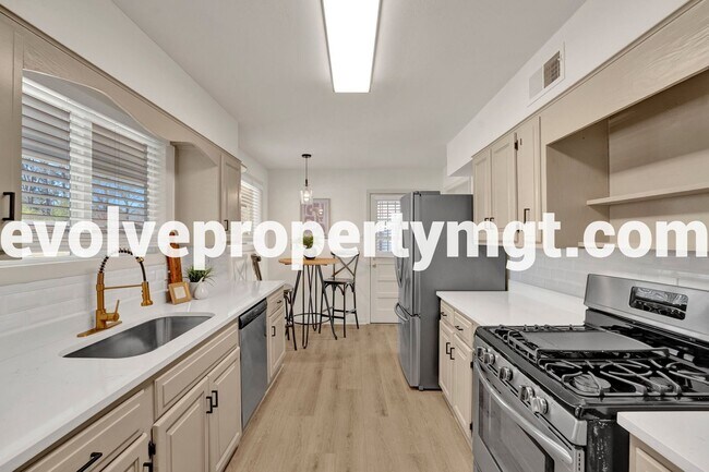 Foto del edificio - 1260 Cherrydale Cove