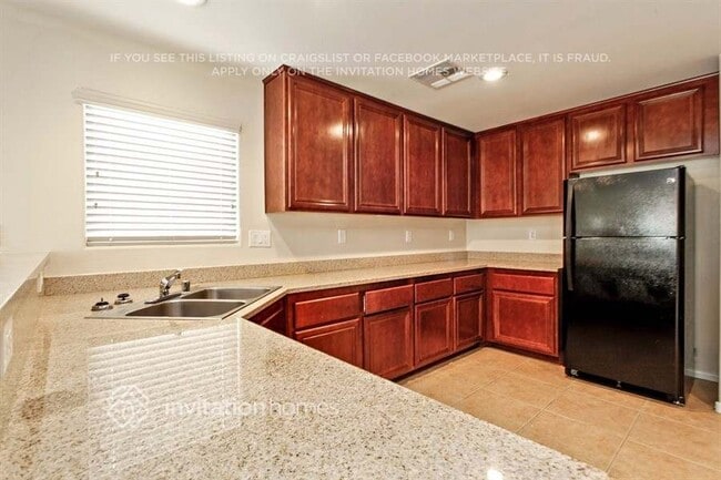 Building Photo - 4216 Great Egret Ln