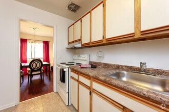 2BR, 1BA-900SF Kitchen - Greece Commons