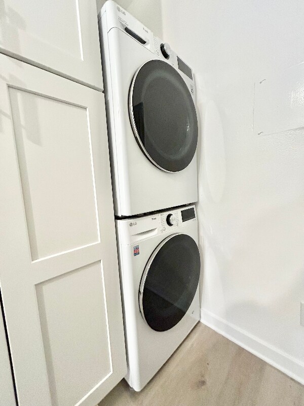 Foto del edificio - 1849 S Bentley Ave