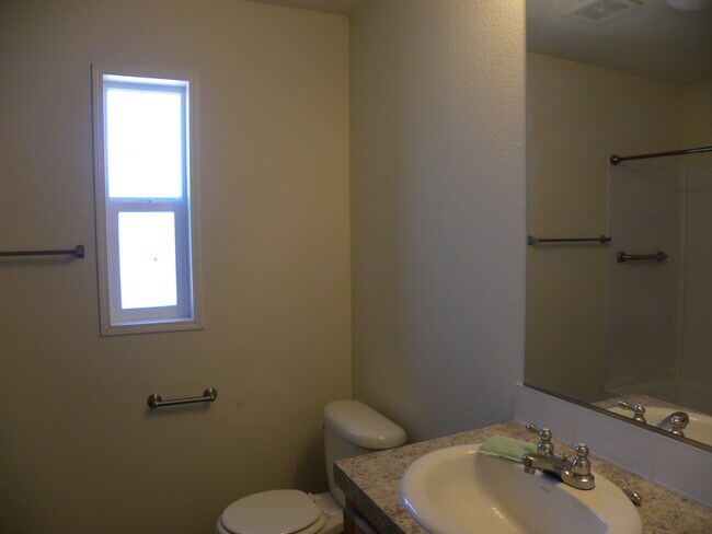 Foto del edificio - 5609 Olympic Hwy