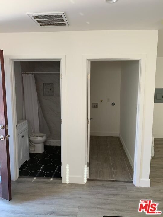 Building Photo - 6934 Chimineas Ave