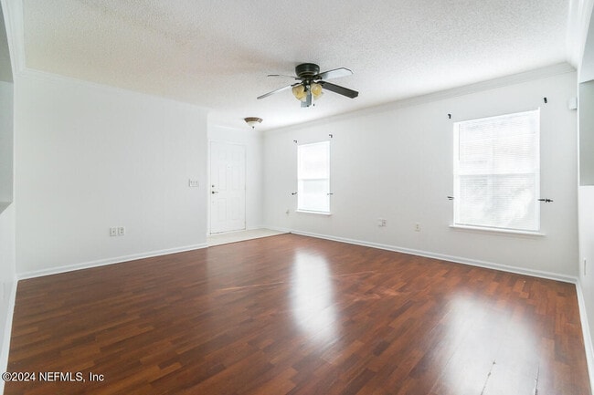 Building Photo - 824 Wynfield Cir