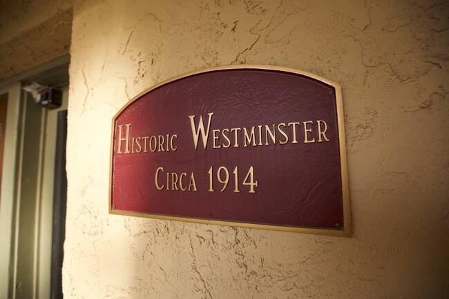 Building Photo - 845 N 2nd Ave