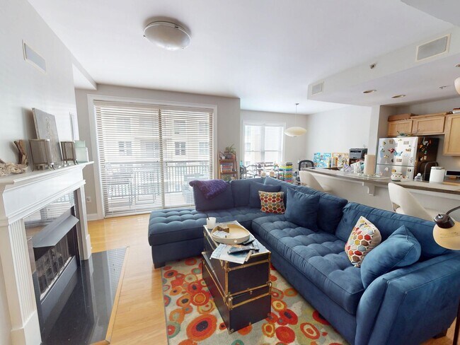 Foto del edificio - Gateway Plaza in Center City Condo with La...