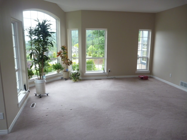 Building Photo - 7383 Ridgeview St