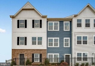 Building Photo - 1327 Cedar Vly Rd