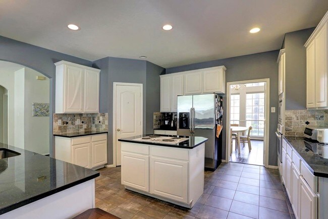 Foto del edificio - 18042 Somerset Knolls Ct