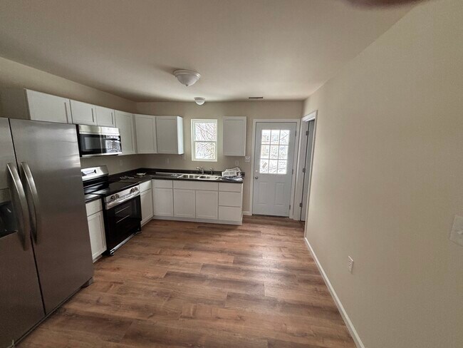 Foto del edificio - 304 W Watson St