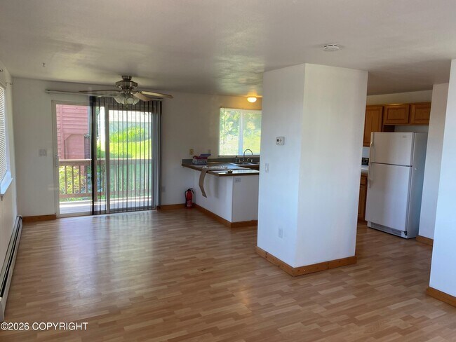 Foto del edificio - 3051 Crest Ave
